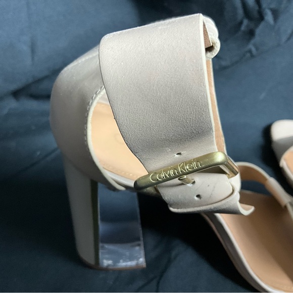 Calvin Klein Open Toe Heel - Picture 5 of 5